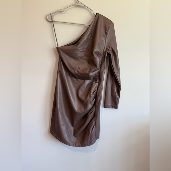 Express Faux Leather One Shoulder Mini Dress Mocha - Picture 4 of 13